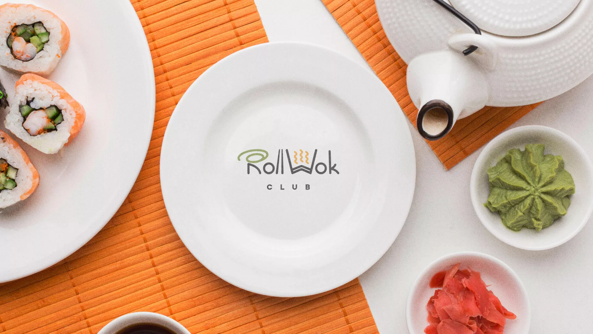 Разработка логотипа и фирменного стиля суши-бара «Roll Wok Club» в Долгопрудном